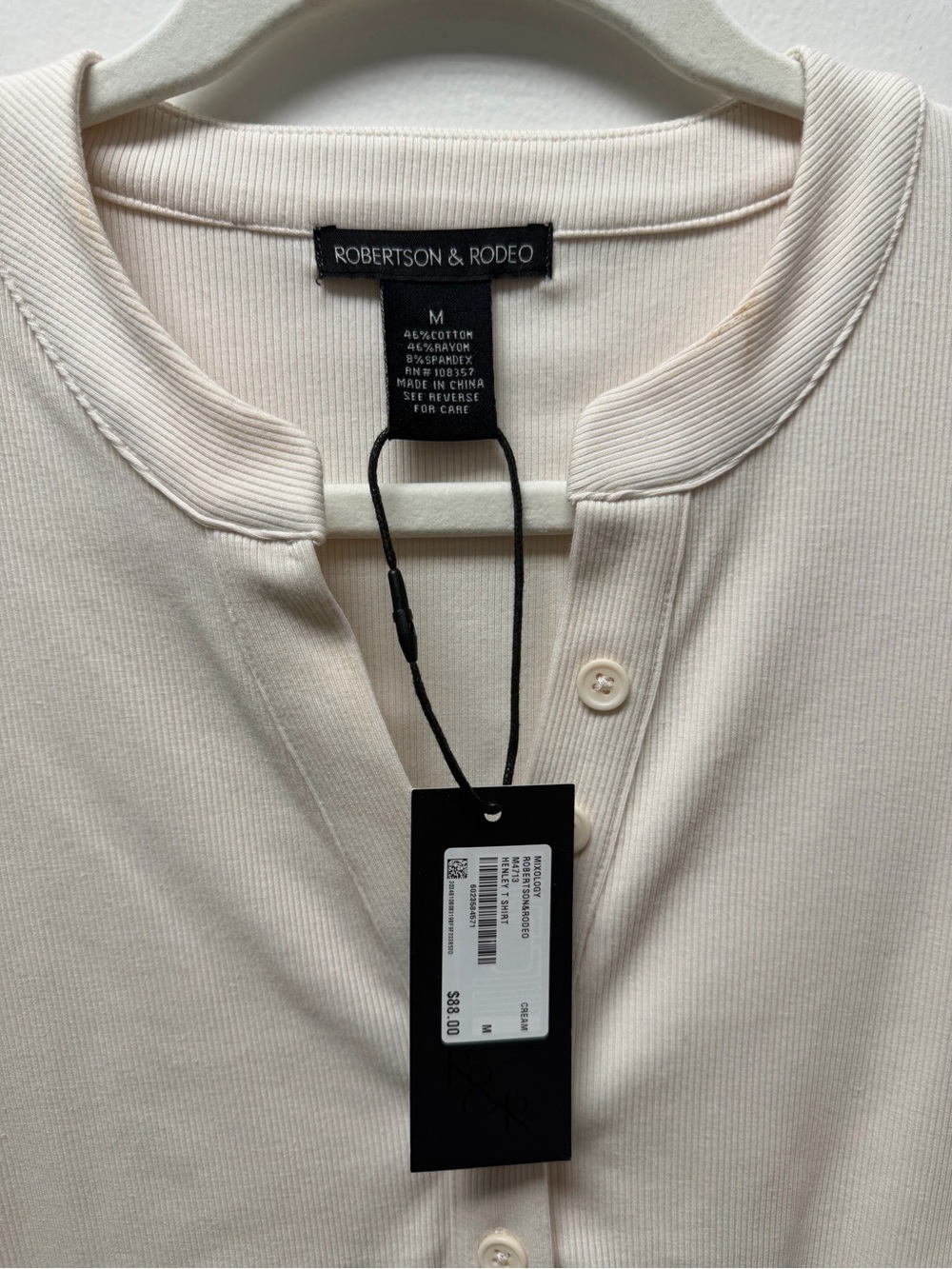Cream Short-Sleeve Top - Picture 2 of 3